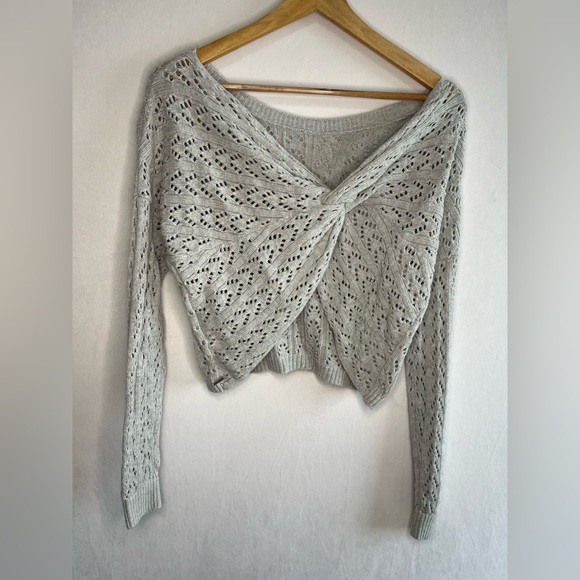 Hollister Long-Sleeve Crochet Twist Reversible Sweater In Gray Women’s Size XS - Picture 2 of 7